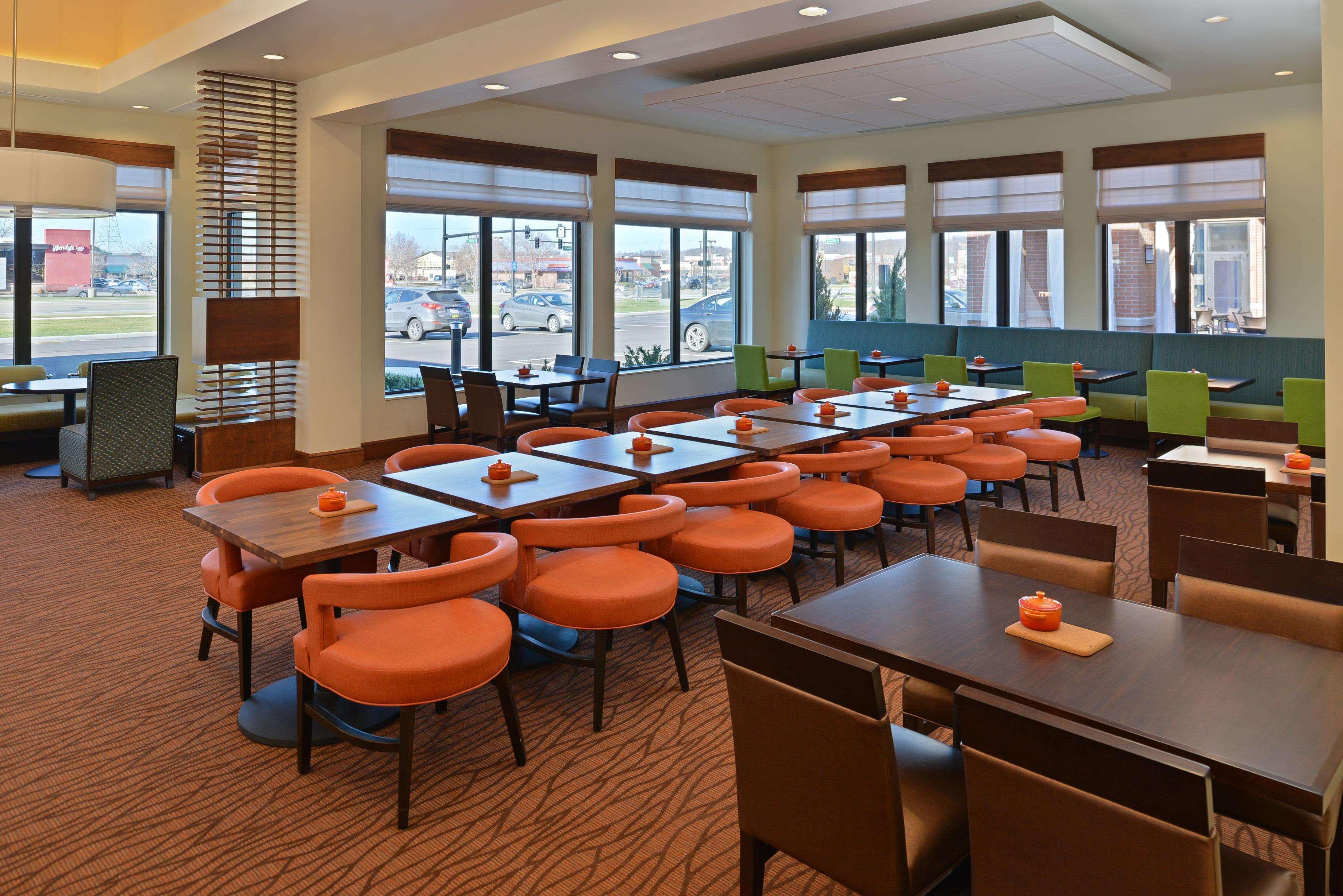 Hilton Garden Inn West Chester Ngoại thất bức ảnh