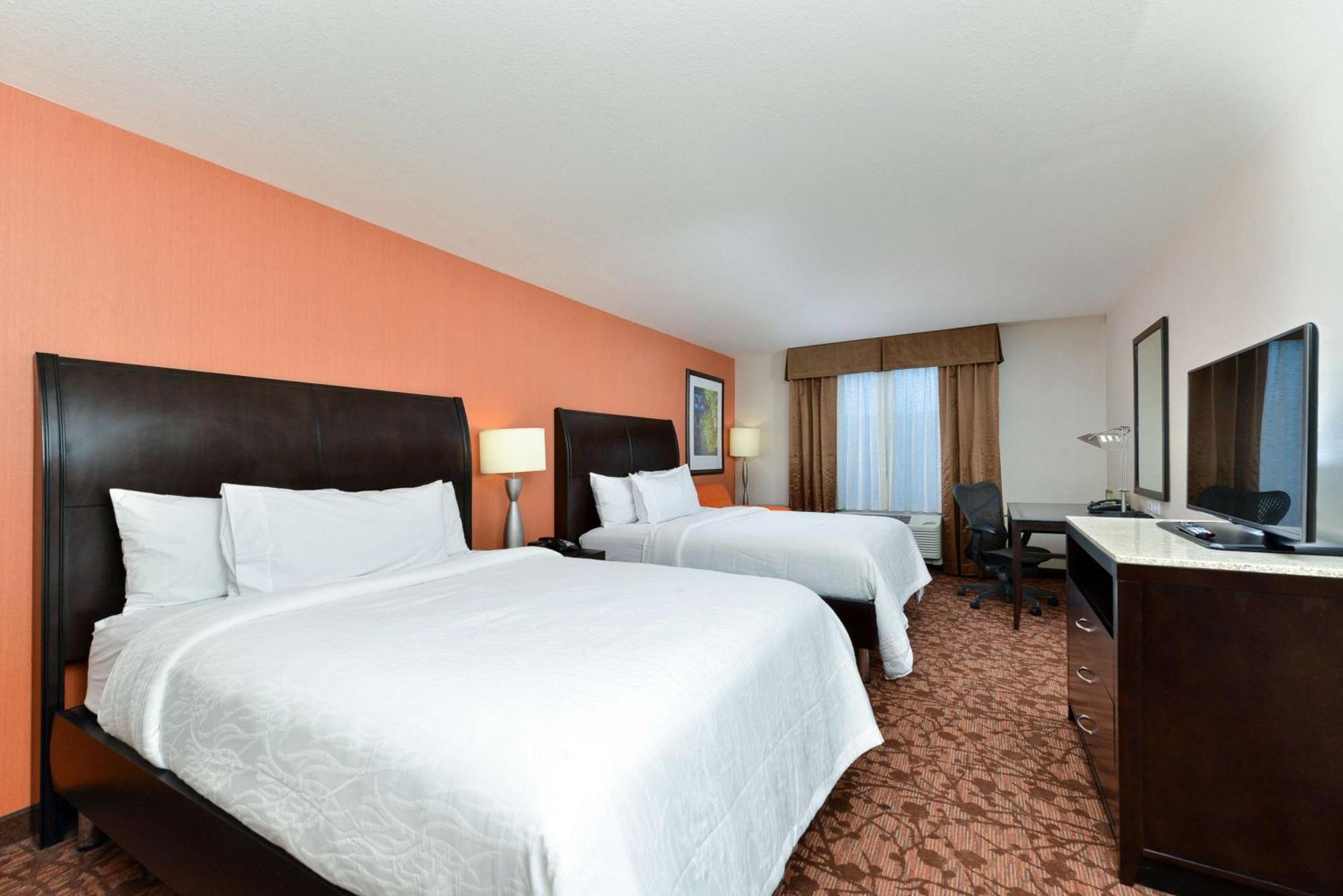 Hilton Garden Inn West Chester Ngoại thất bức ảnh